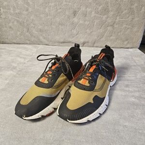 Sorel Black and Tan Athletic Shoes